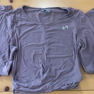 TLF Cropped Longsleeve Top